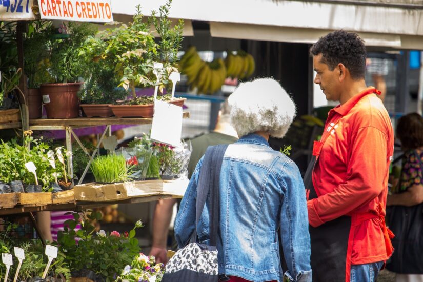How do you make customers feel welcome?